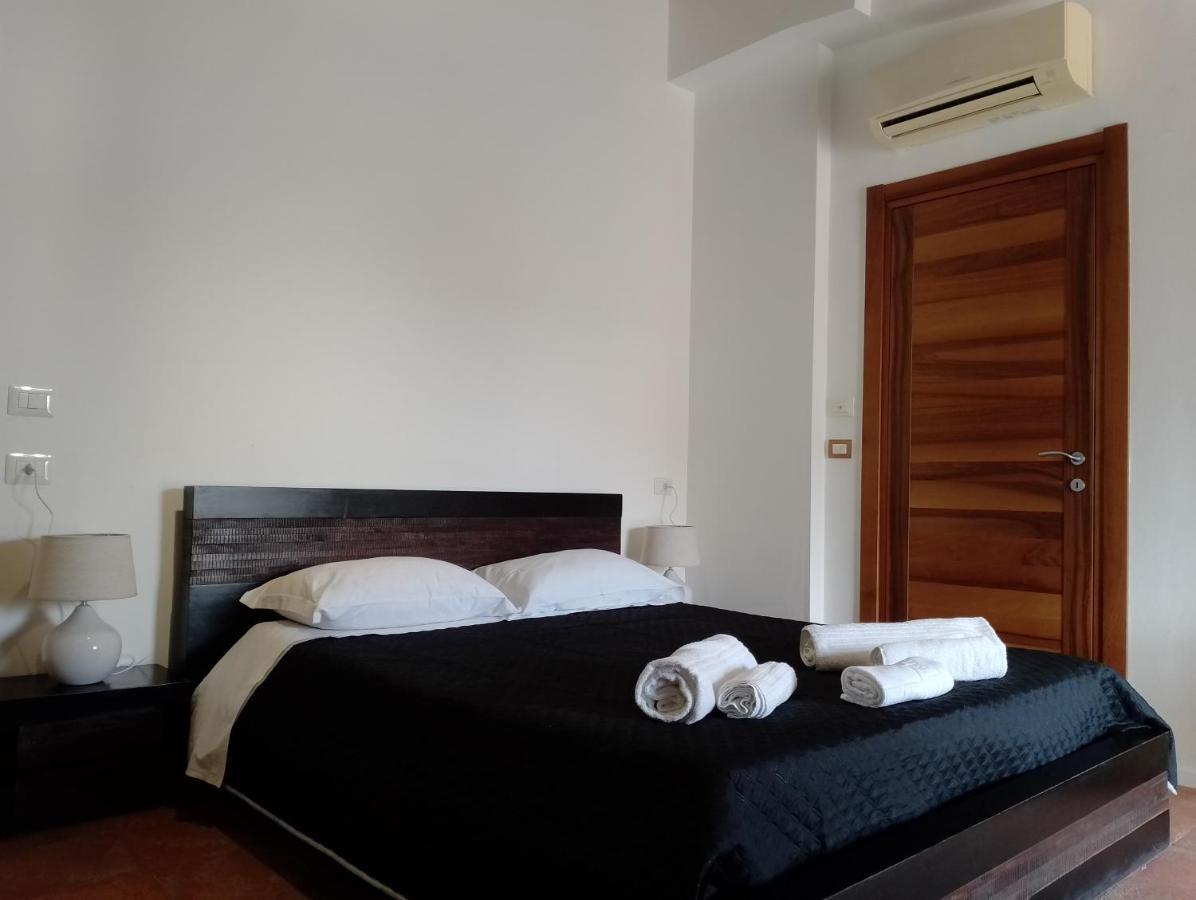 Boutique De Charme Self Check-In - Accesso Autonomo Otel Alghero Dış mekan fotoğraf